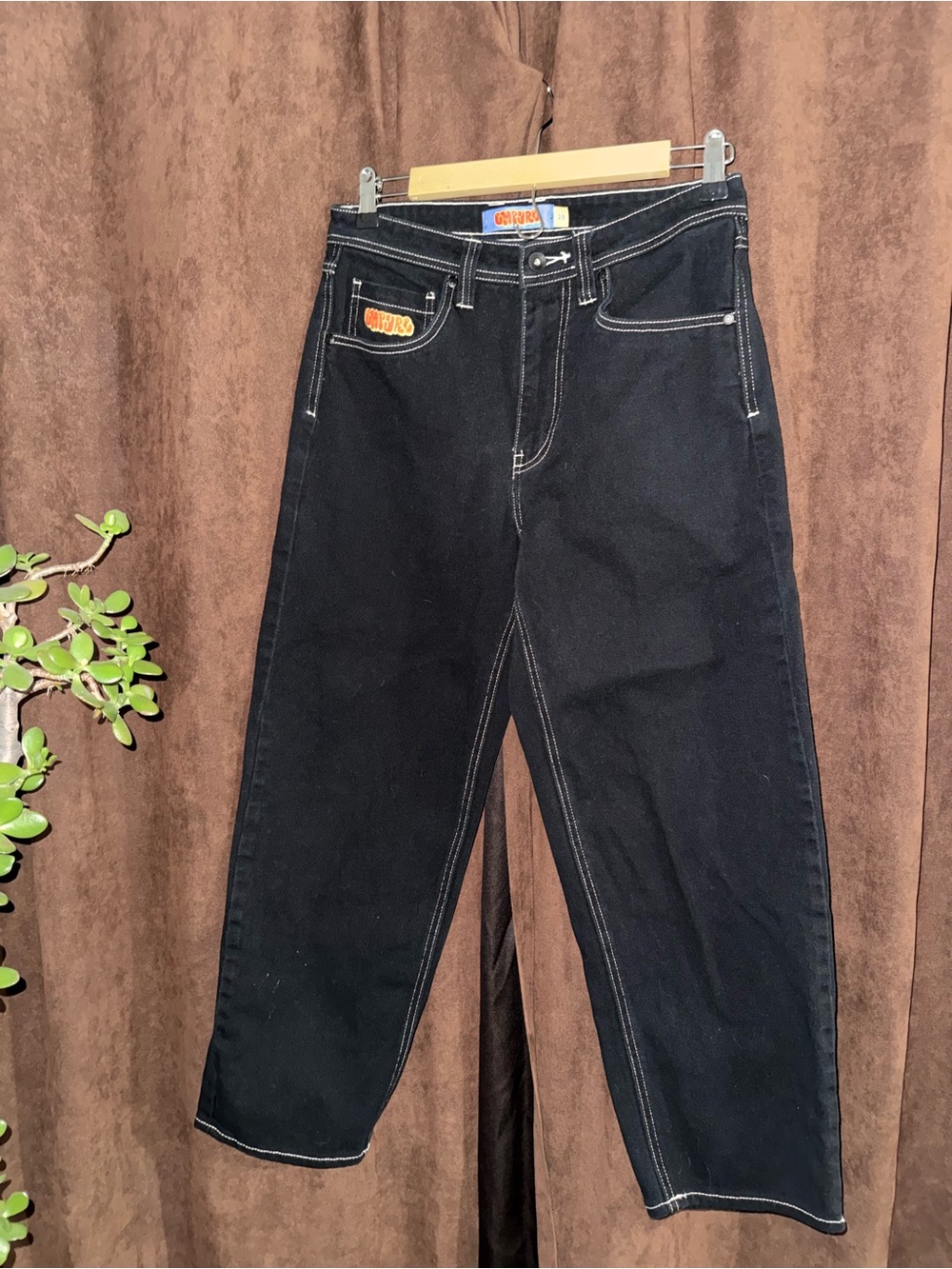 Empyre Black Relaxed Straight Jeans with Contrast Stitching